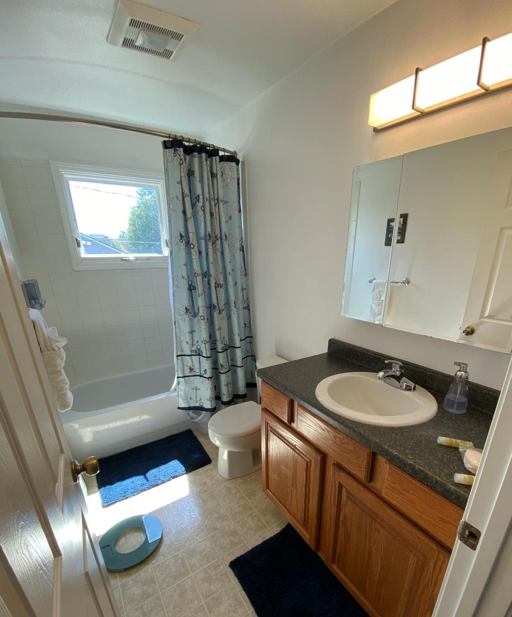 Stay Anchorage! Furnished Two Bedroom Apartments With High Speed Wifi Exterior photo